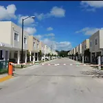 Casa Kinichna En Playa Del Carmen