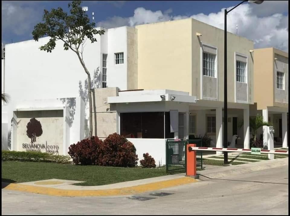 Apartamento Casa Kinichna En *